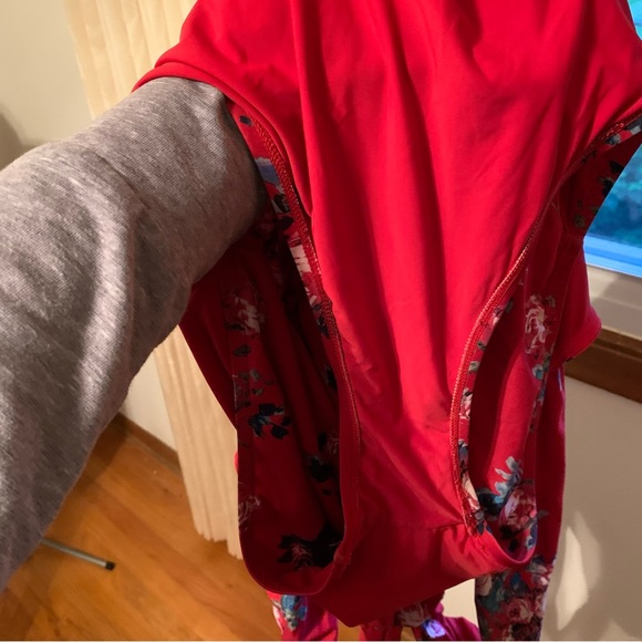 ModCloth Red Floral One-Piece Swimsuit - Size 2X - Stunning Design! - Picture 10 of 10